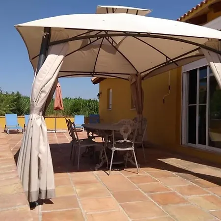 Дом отдыха Finca El Perote Коин